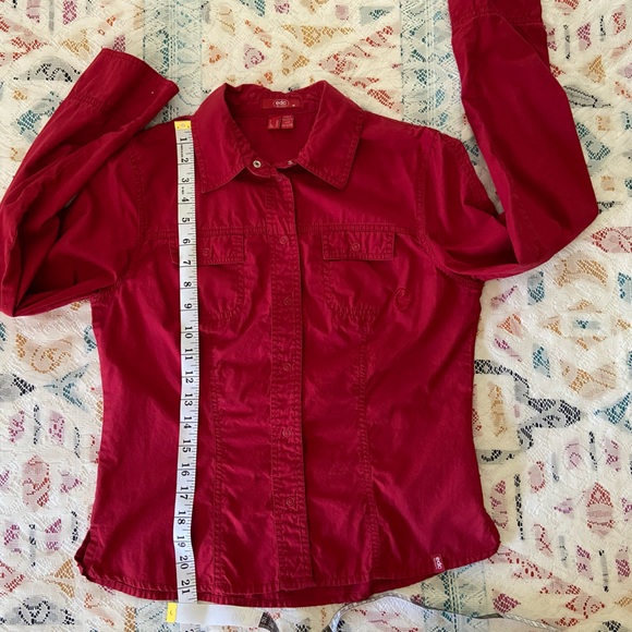 Shirt - Picture 5 of 10